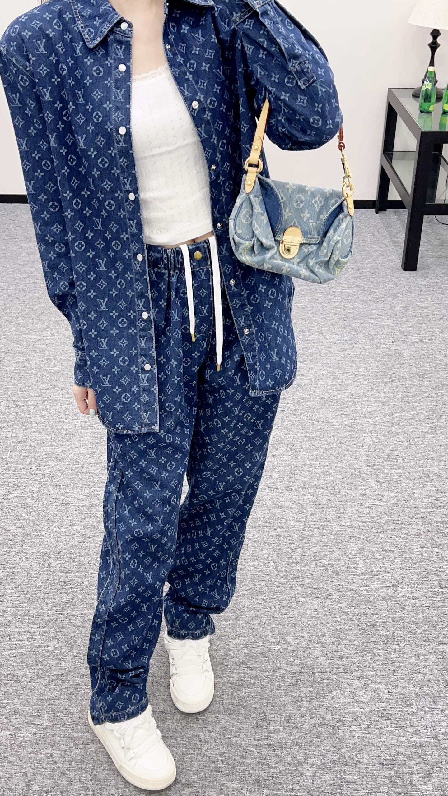 2025 new products Shirt and jeans trousers set