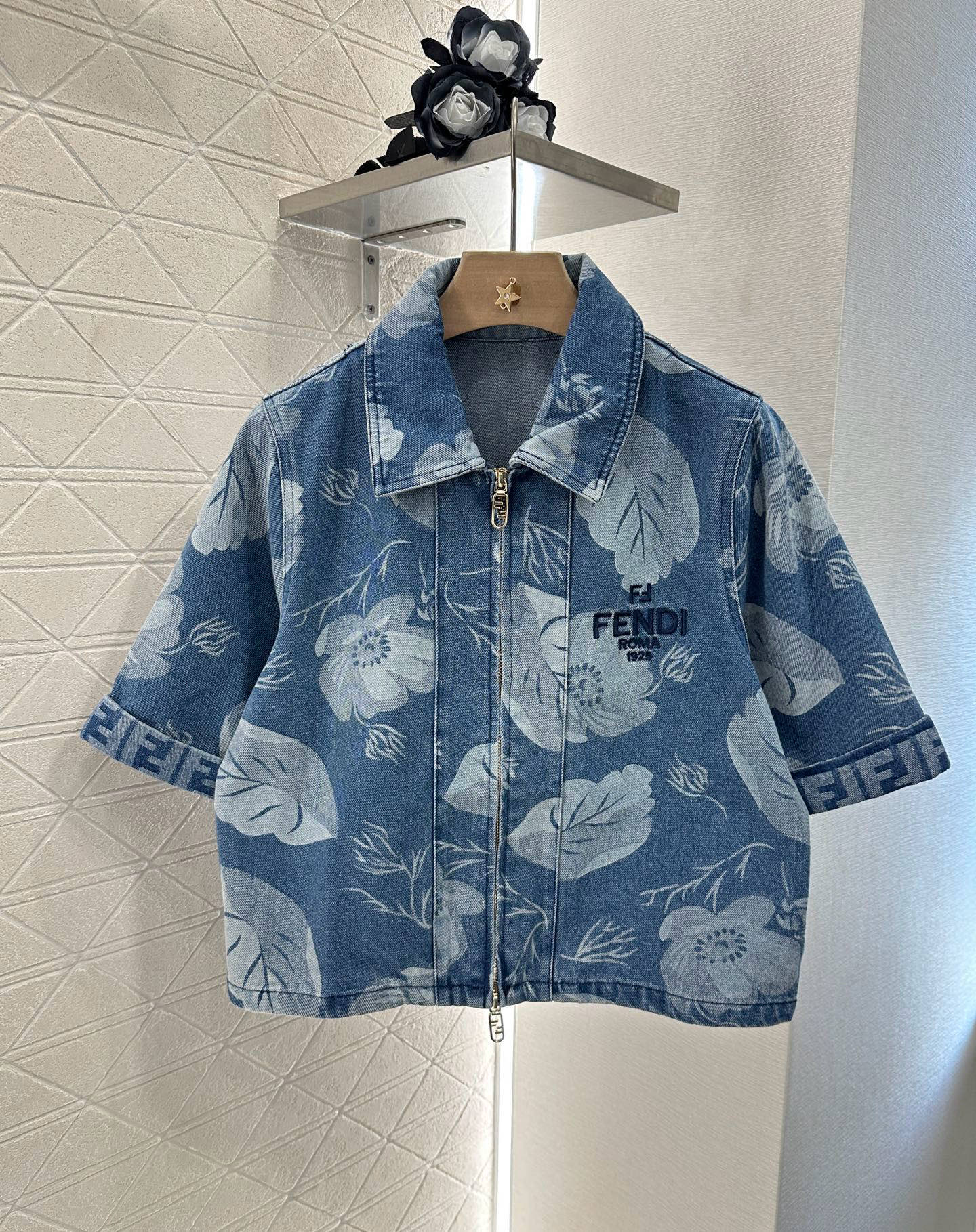 2025 new product Denim jacket and shorts set
