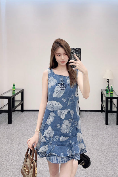 2025 new product Fishtail vest dress