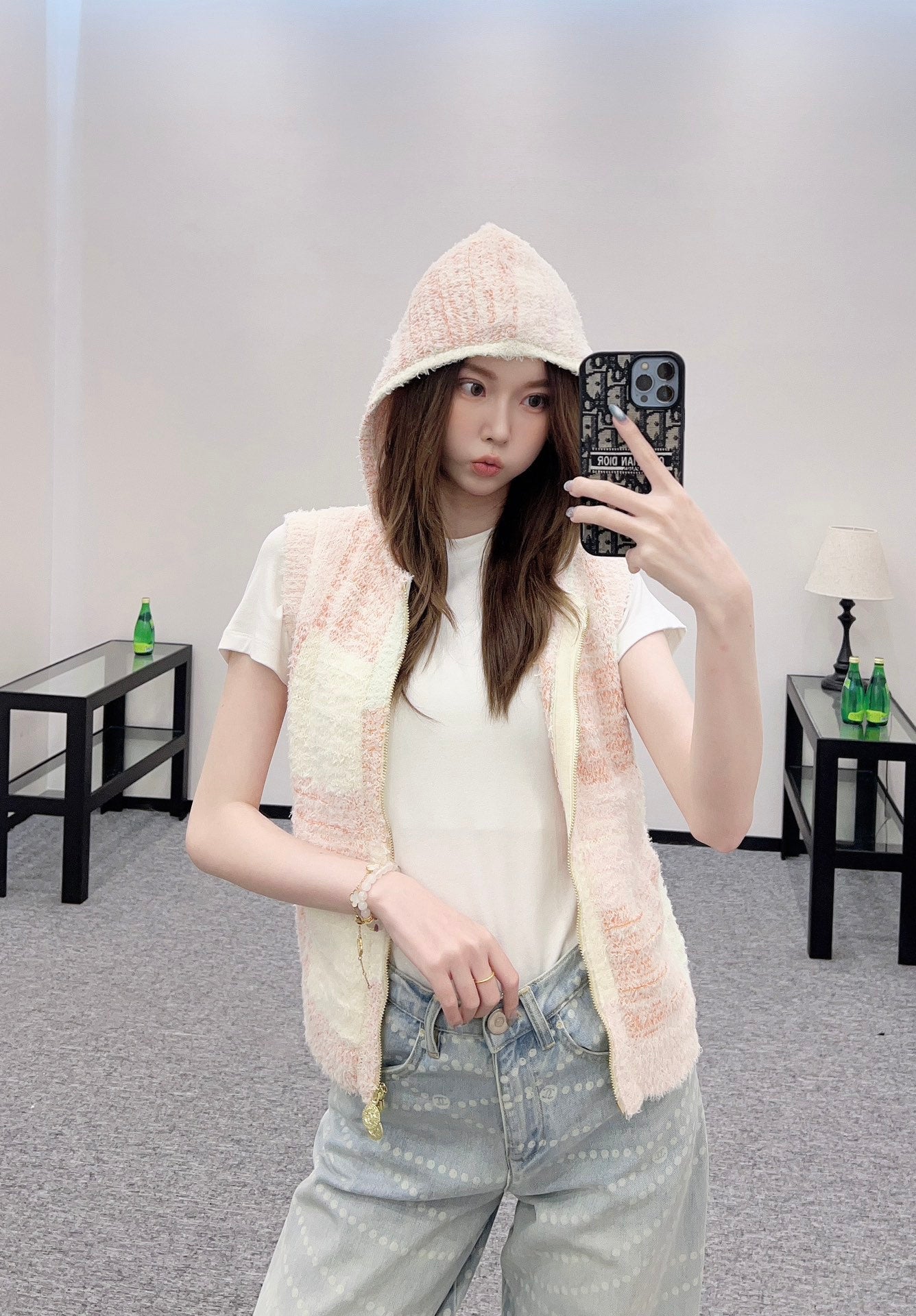 2025 new product Hooded knitted vest