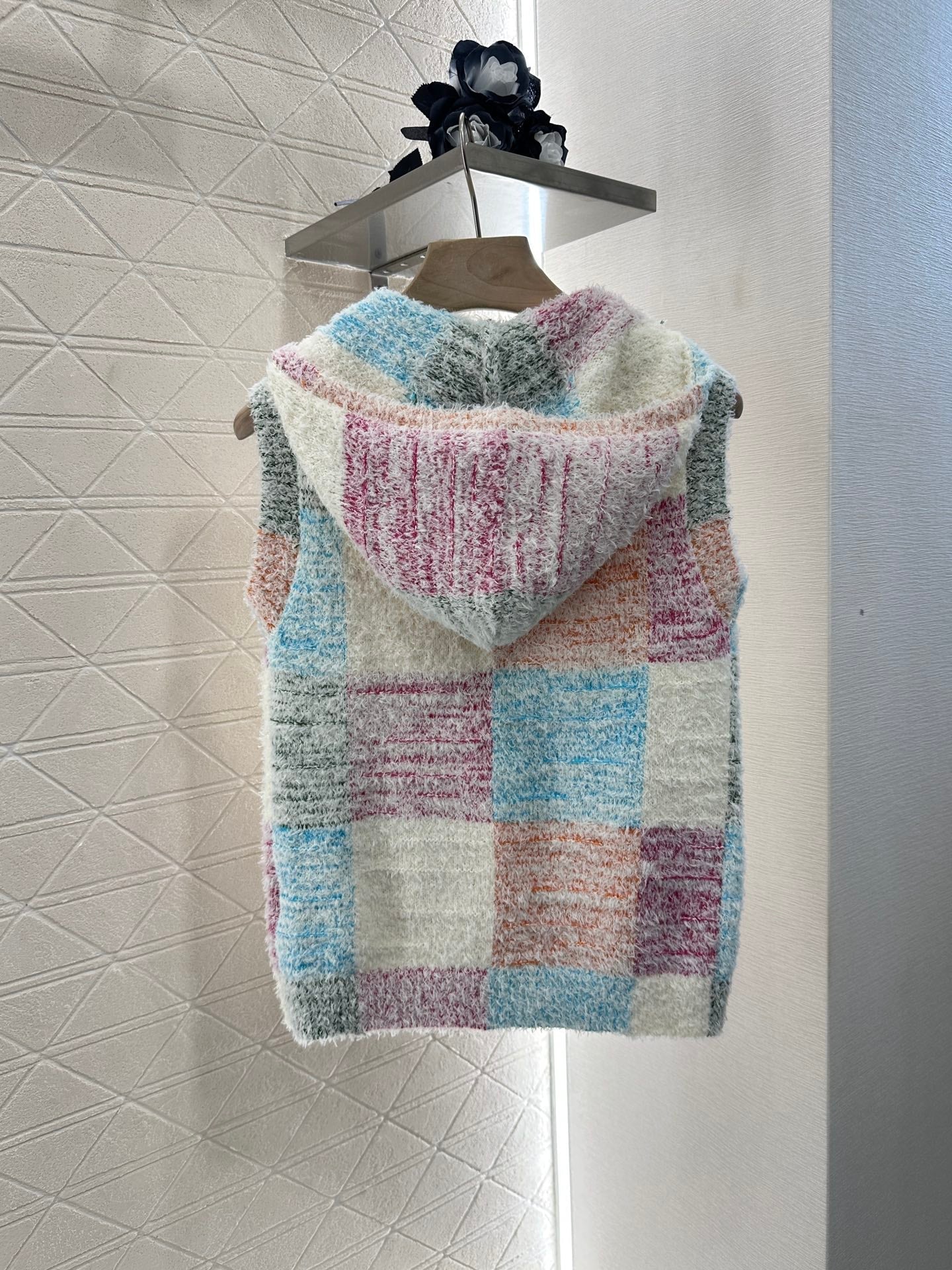 2025 new product Hooded knitted vest