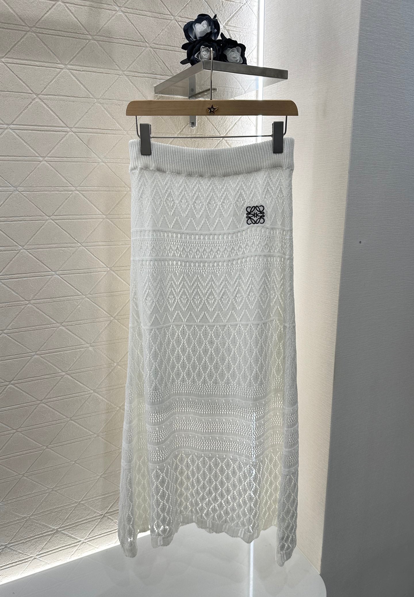 2025 new product Hollow cardigan and skirt set