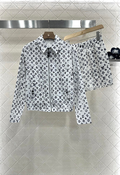 2025 new products Jacket, coat and shorts set