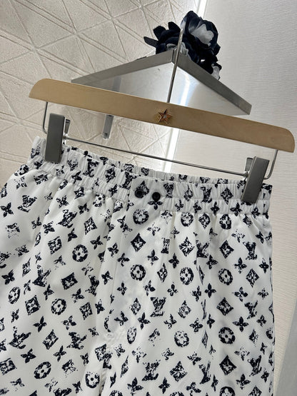 2025 new products Jacket, coat and shorts set