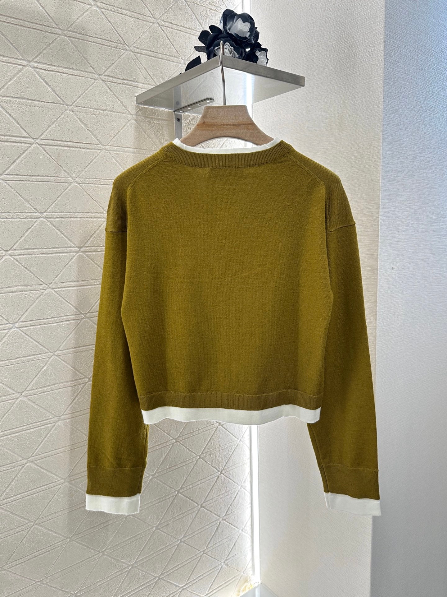 2025 new product Knitted long-sleeved sweater