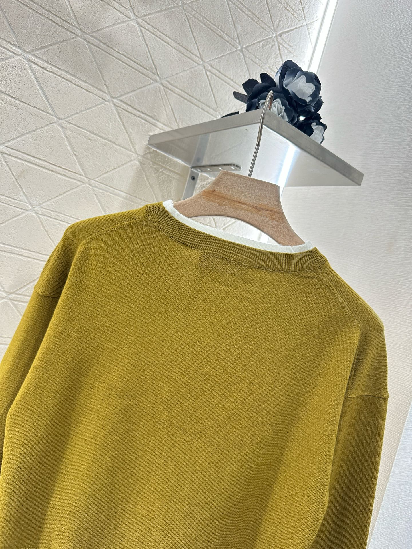 2025 new product Knitted long-sleeved sweater