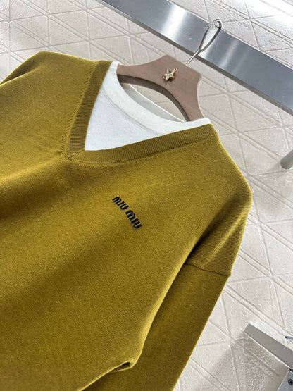 2025 new product Knitted long-sleeved sweater