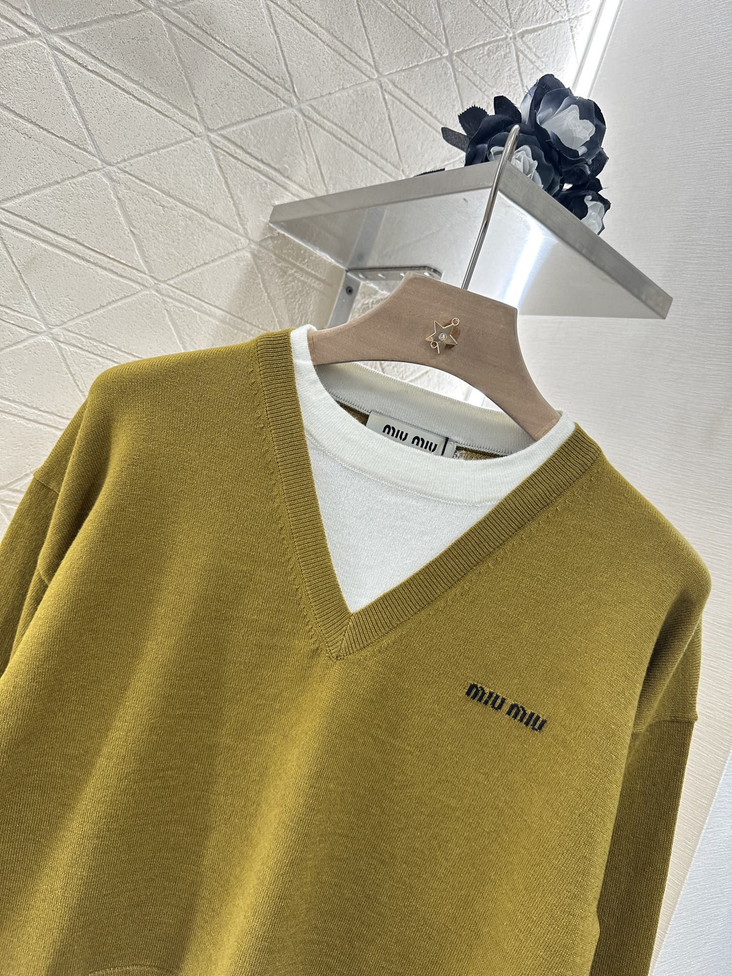 2025 new product Knitted long-sleeved sweater