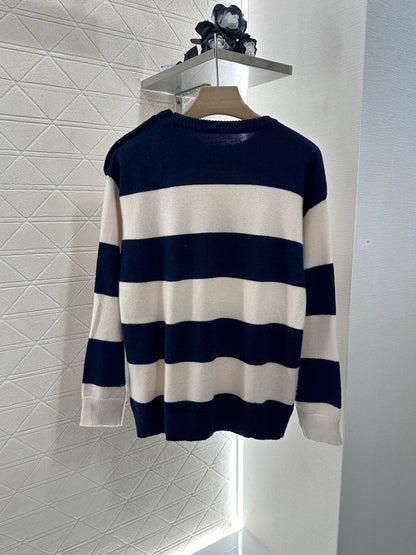 new product Striped crew neck sweater