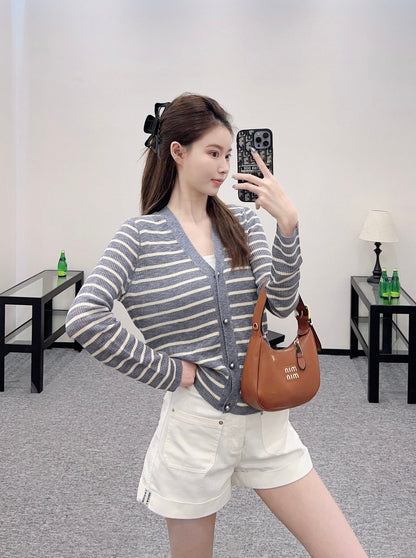 2025 new products Knitted cardigan