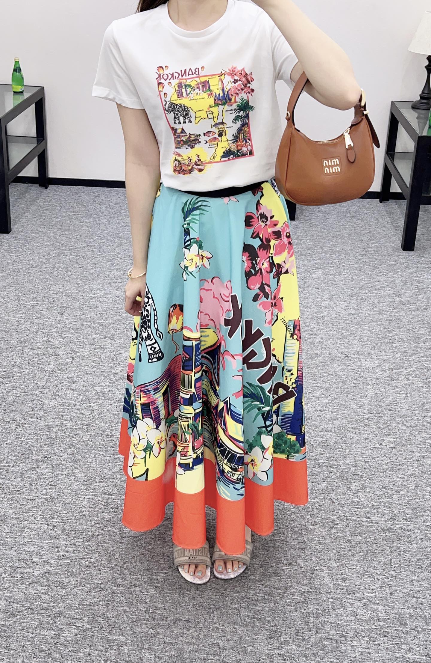 2025 new product Printed skirt