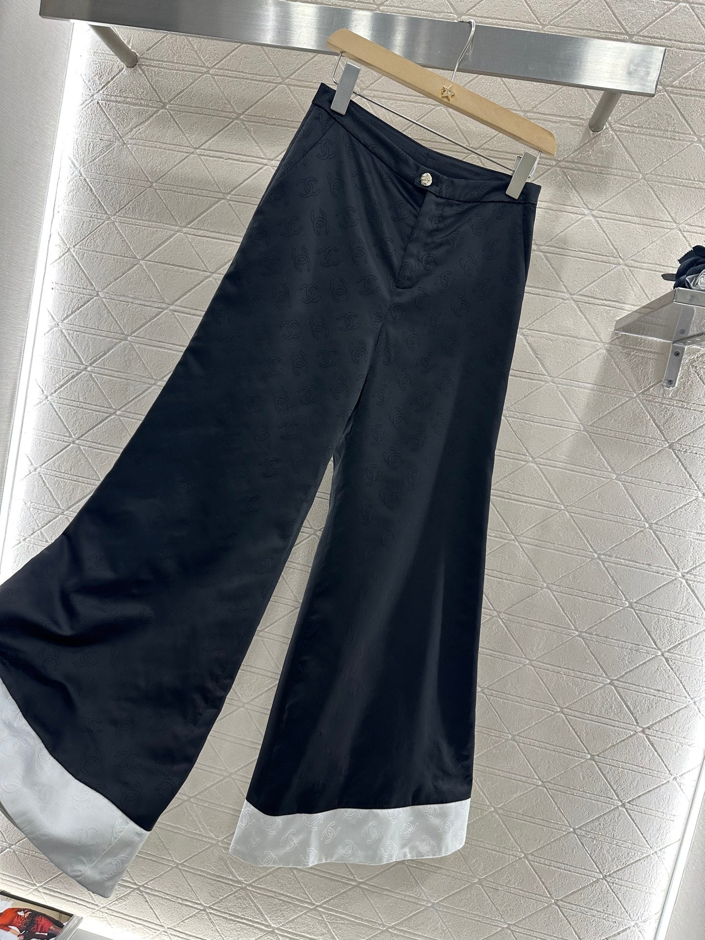 2025 new products Wide-leg flared trousers