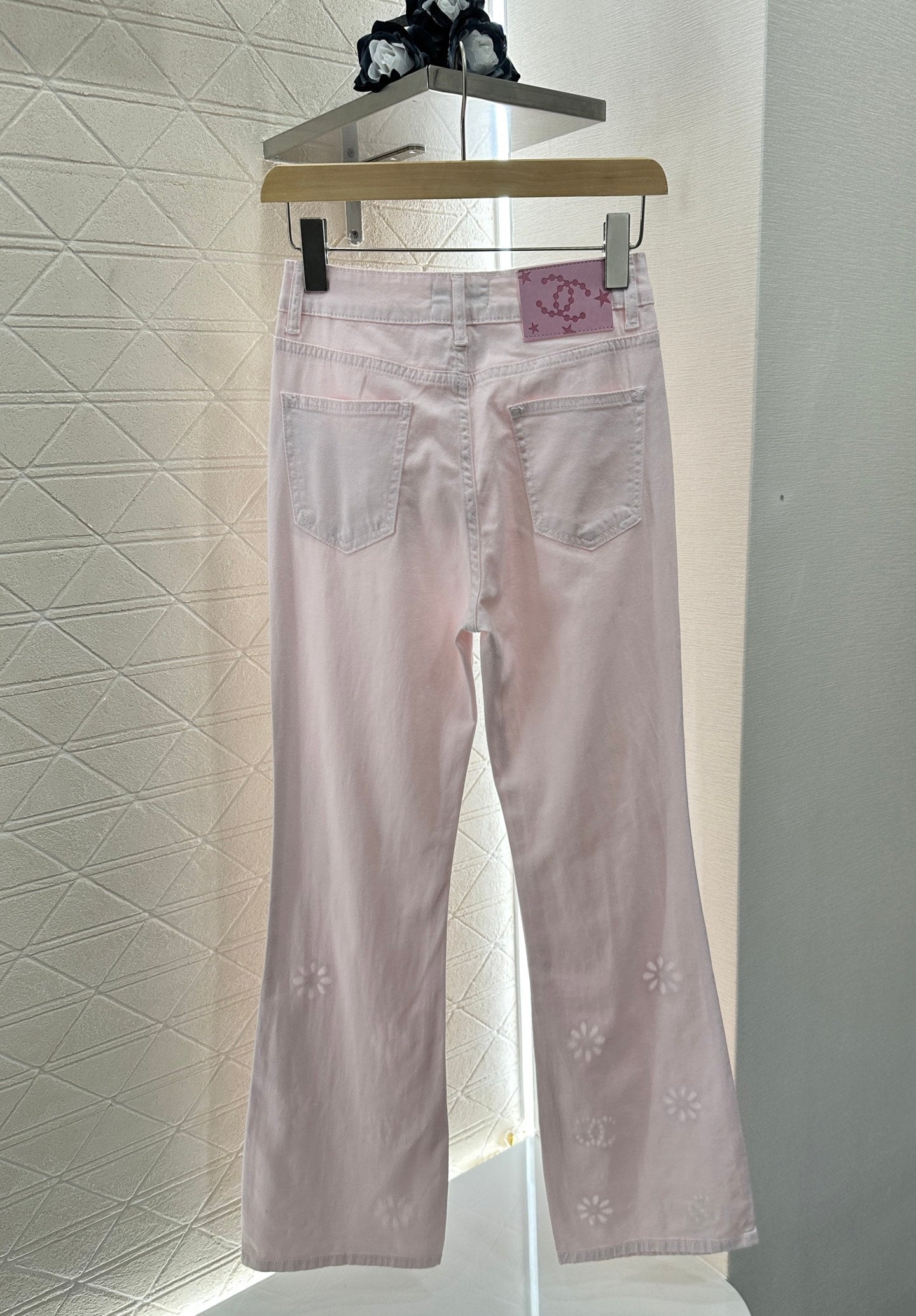 2025 new product Hollow embroidered jeans