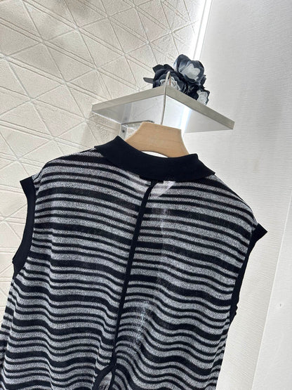 2025 new product Knitted sleeveless vest