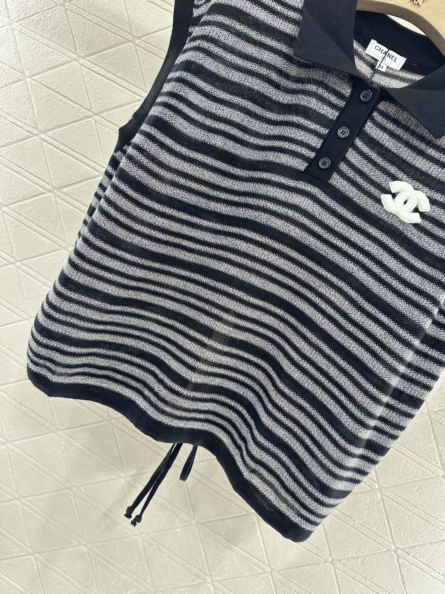 2025 new product Knitted sleeveless vest