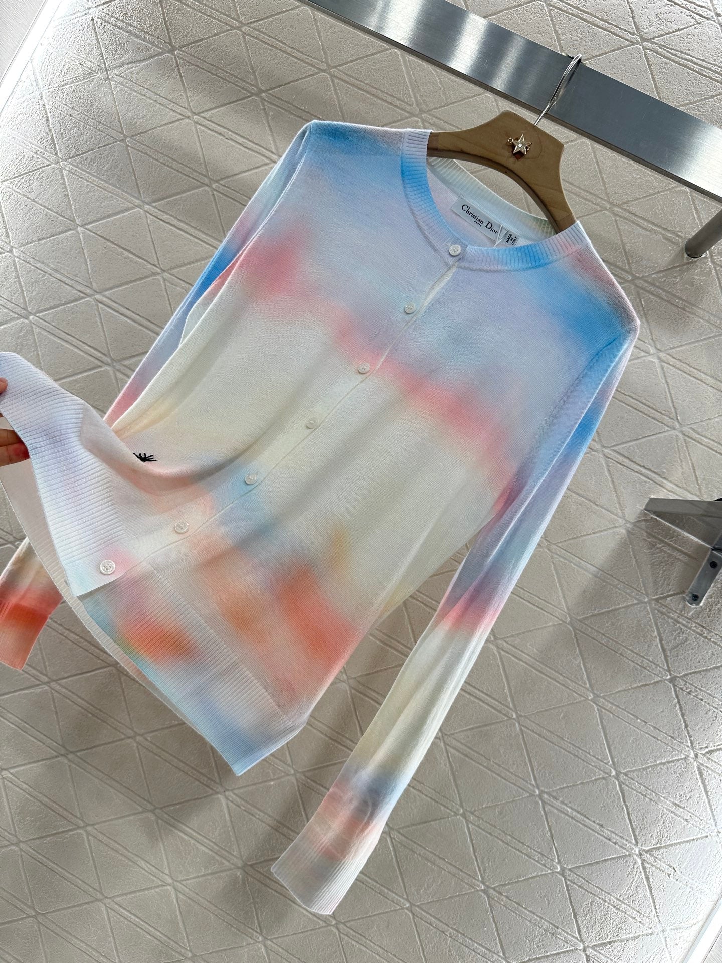 2024 new product Gradient knitted cardigan