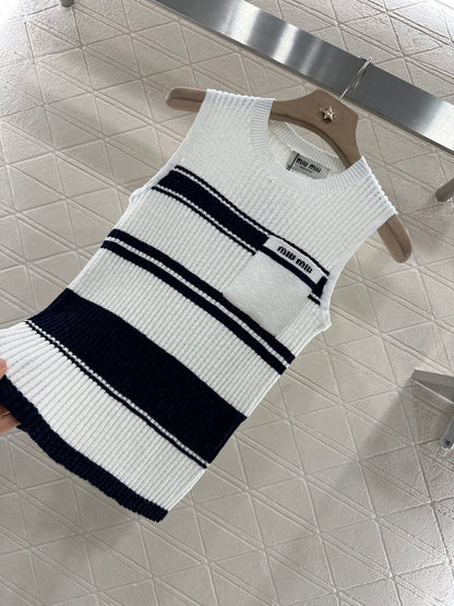 2025 new product Striped knitted vest