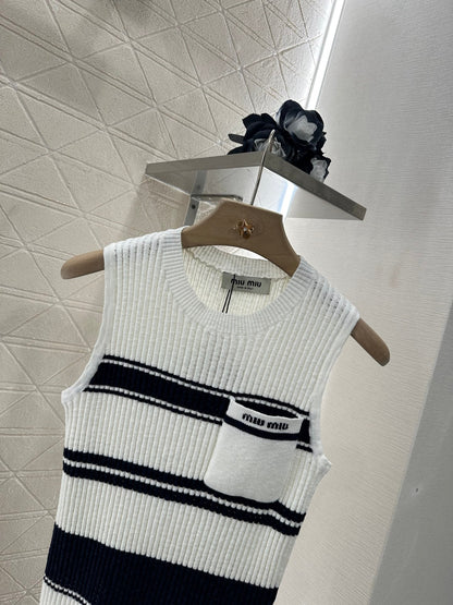 2025 new product Striped knitted vest