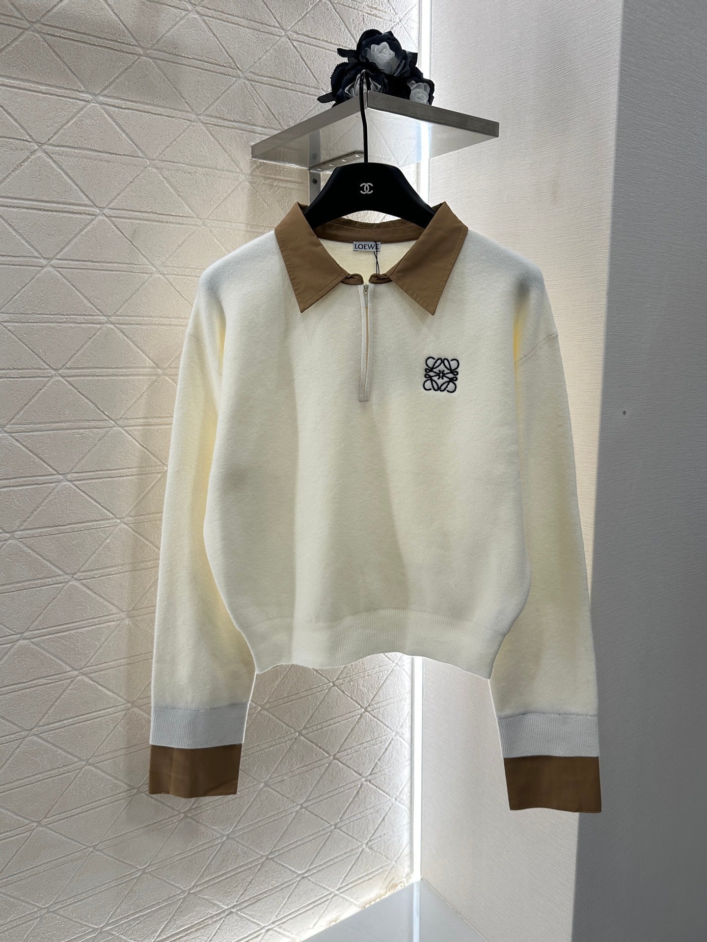 25 new products Knitted tops