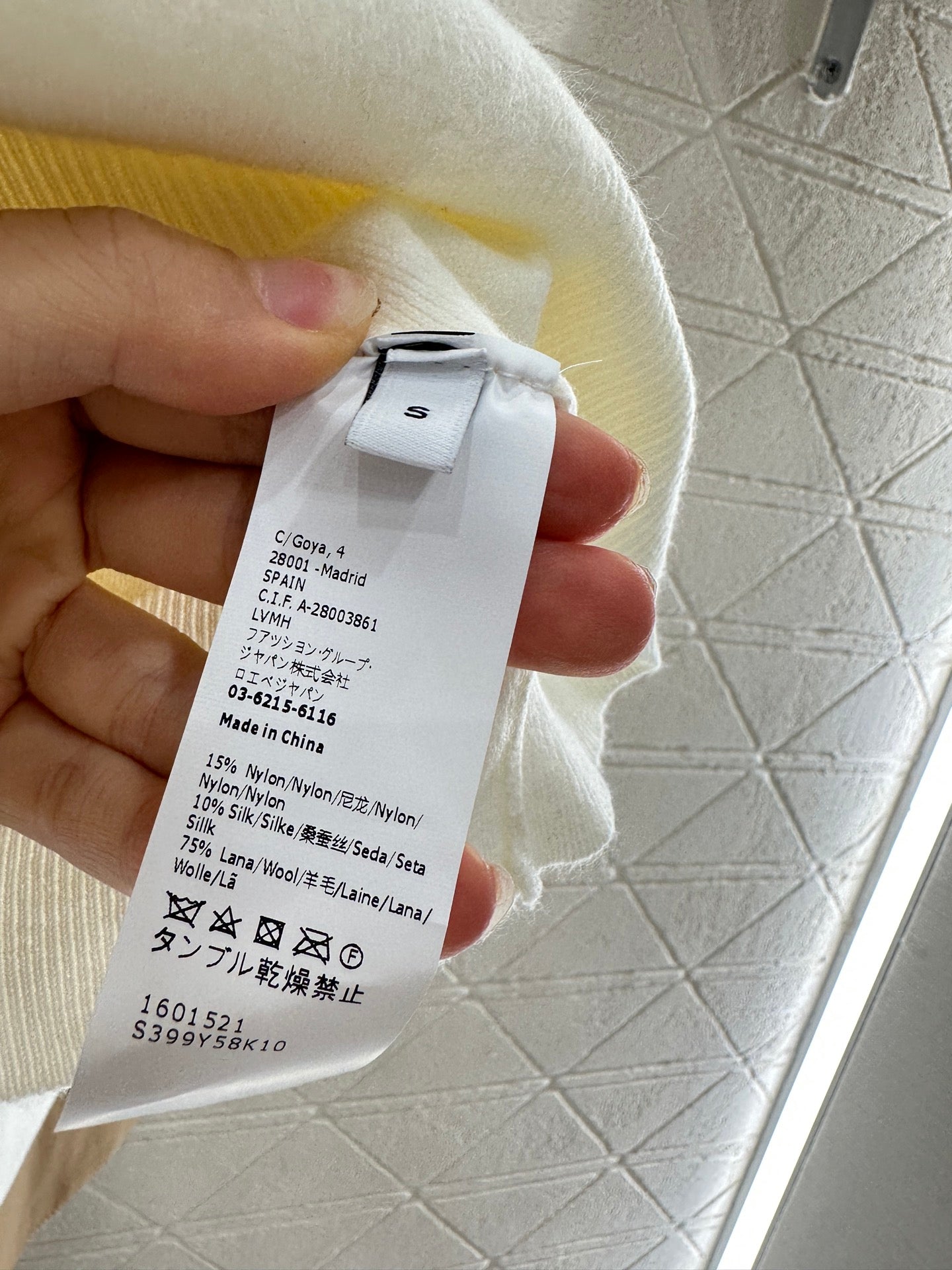 25 new products Knitted tops