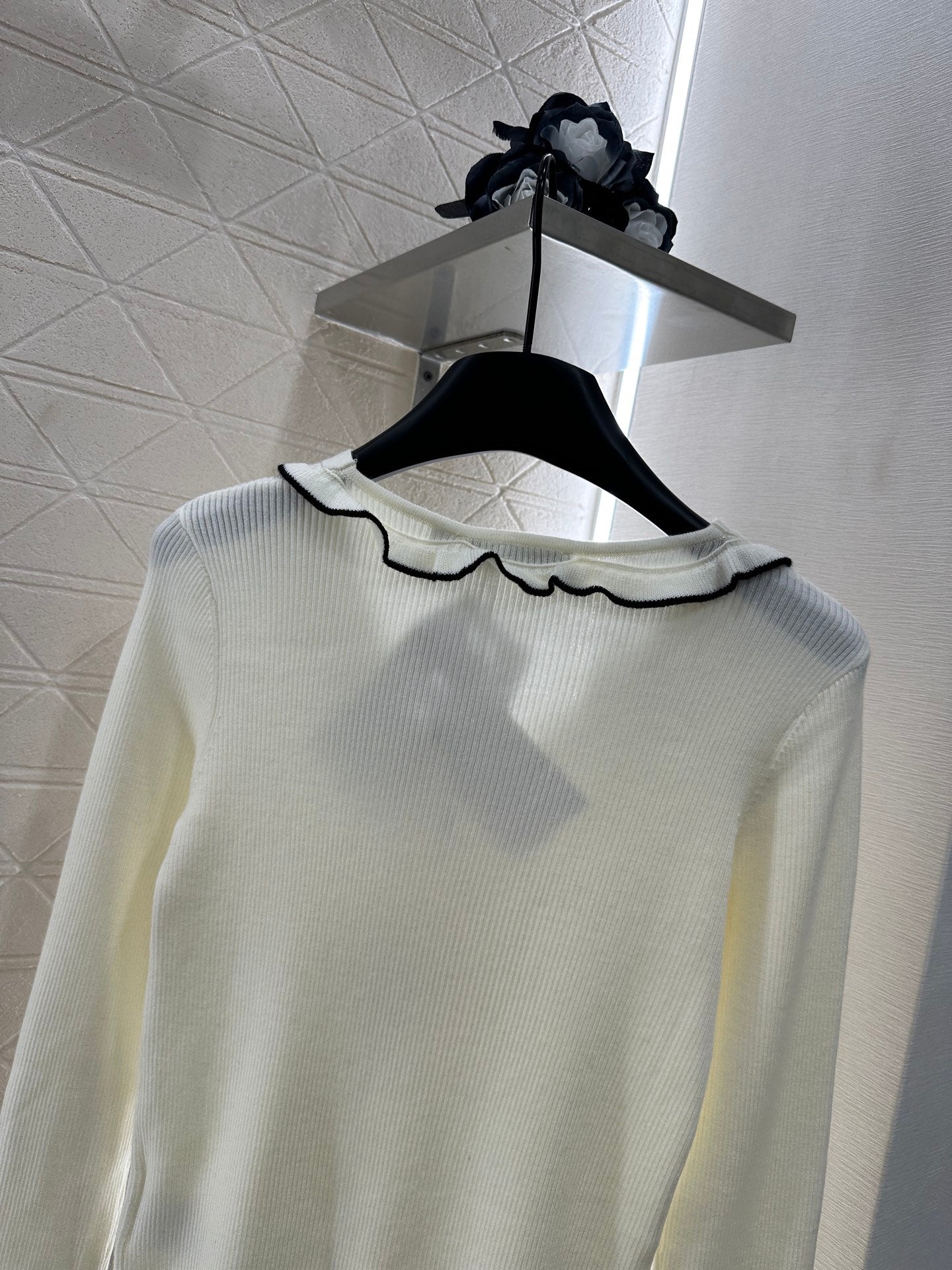 25 new product Flower knitted cardigan