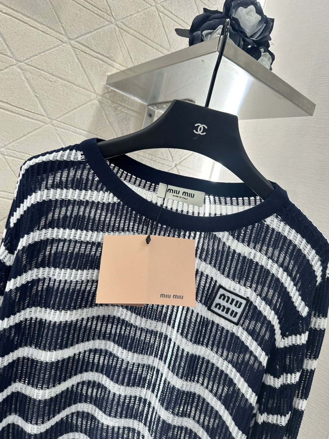 25 new product Knitted long-sleeved top