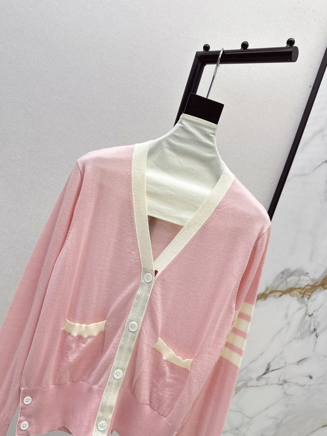 25fw knitted cardigan