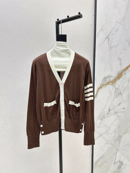 25fw knitted cardigan