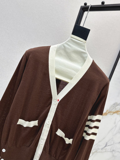 25fw knitted cardigan