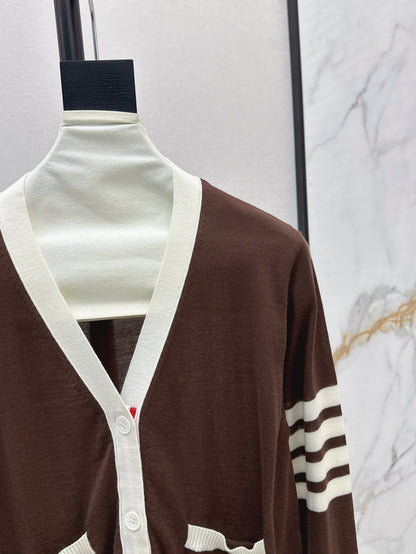 25fw knitted cardigan