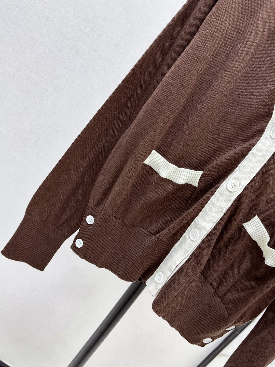 25fw knitted cardigan