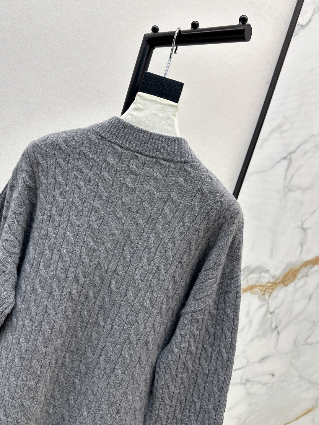 25fw knitted cardigan