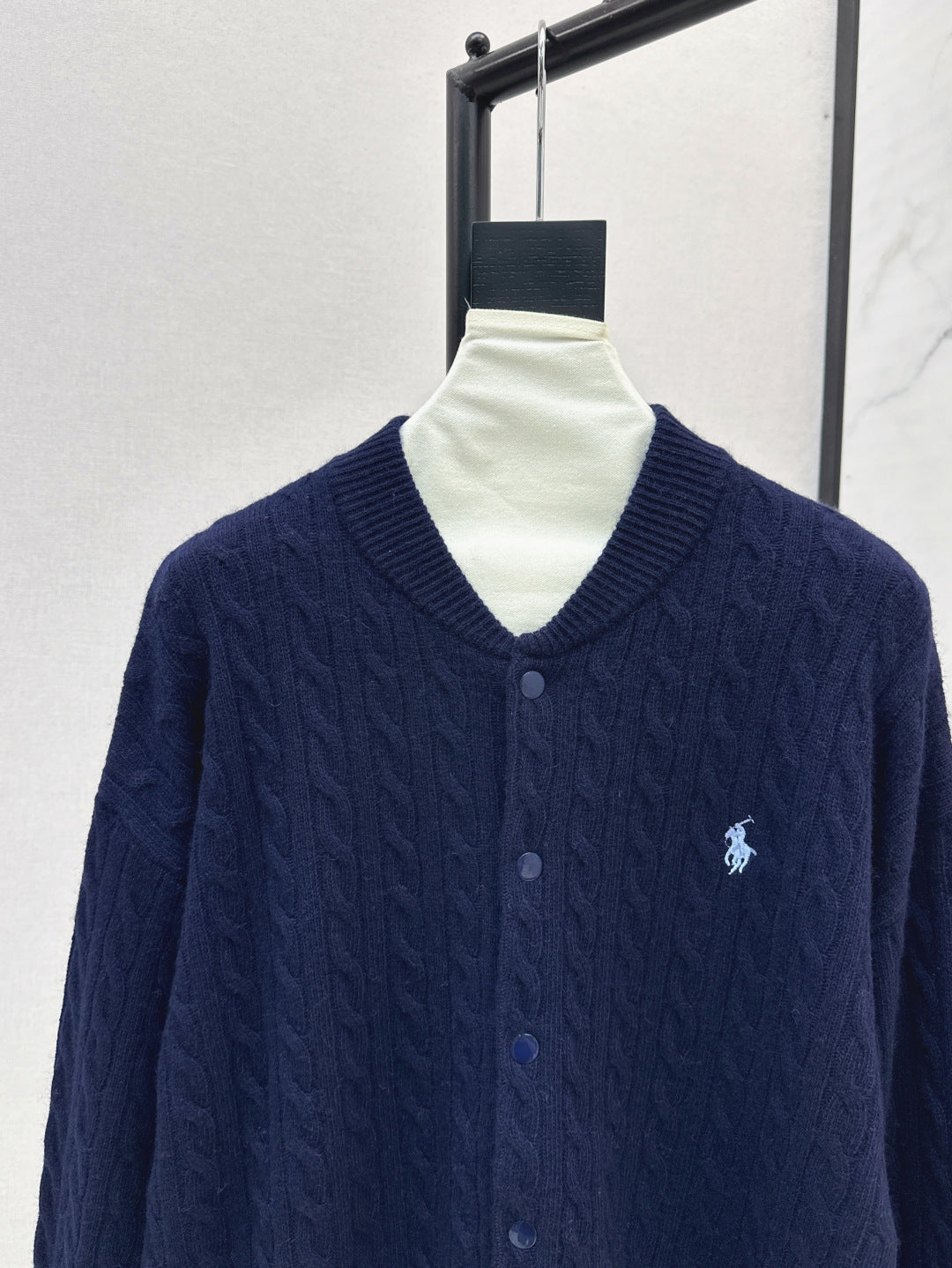 25fw knitted cardigan