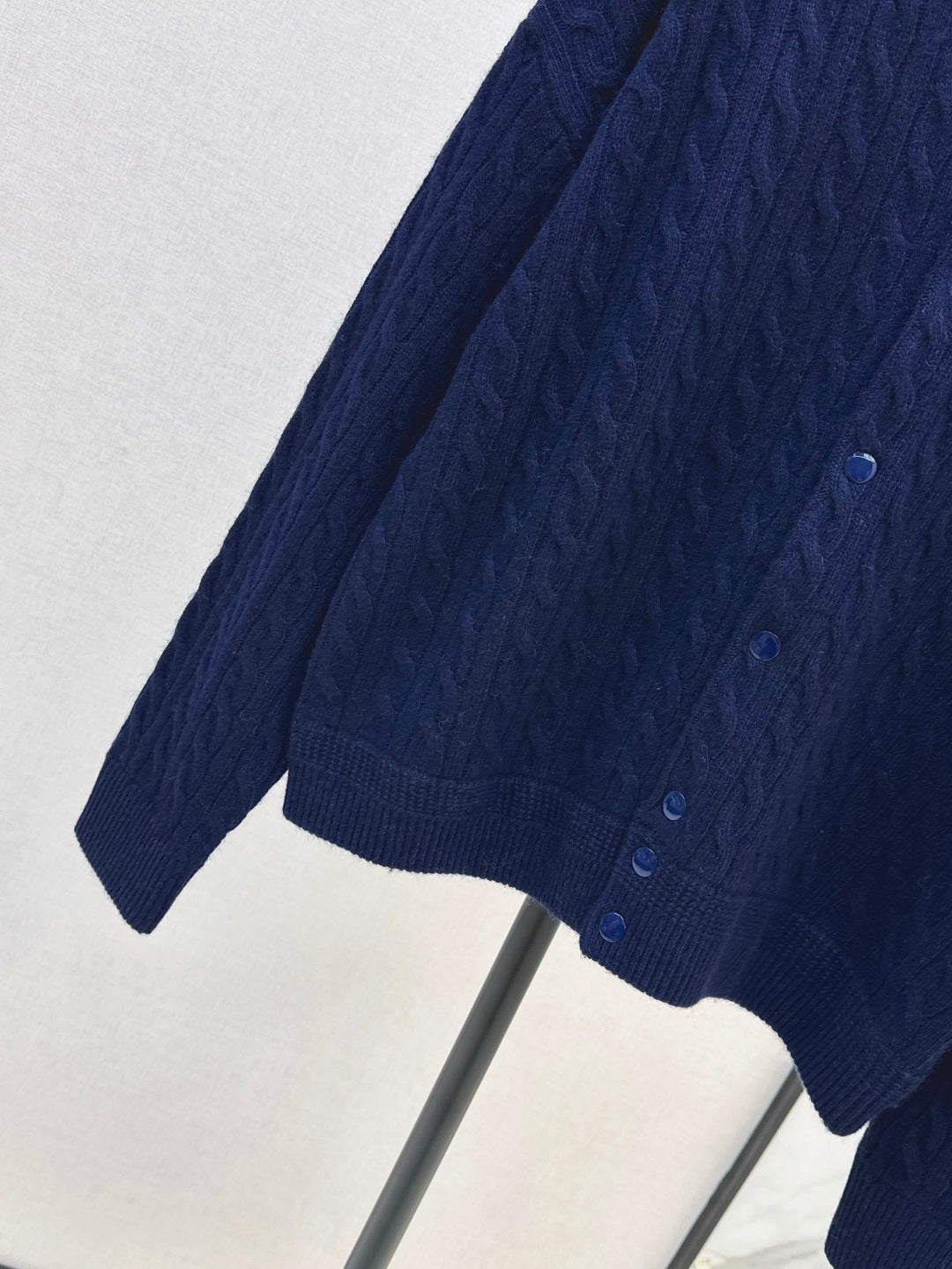 25fw knitted cardigan