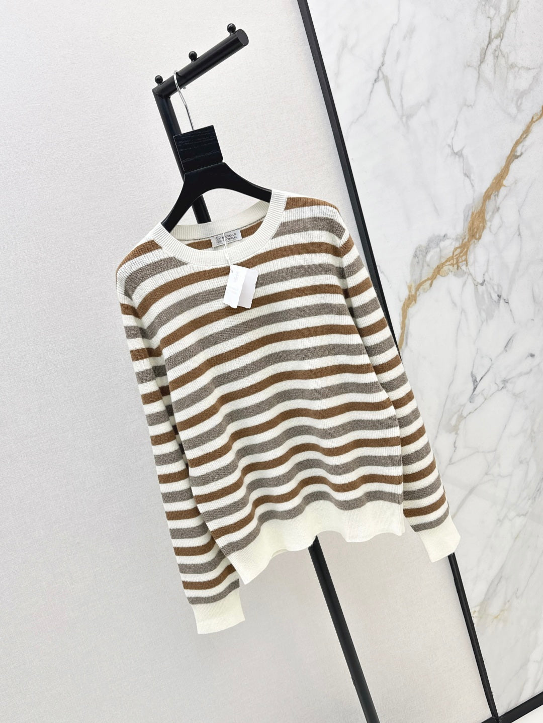 25fw knitted sweater