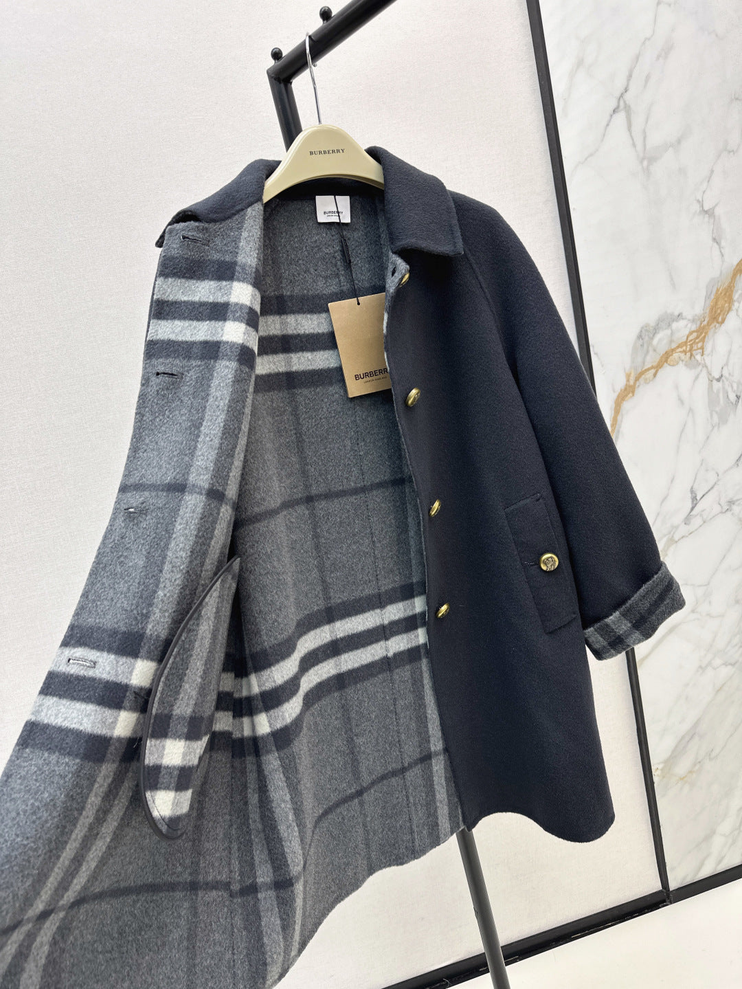 25fw reversible coat