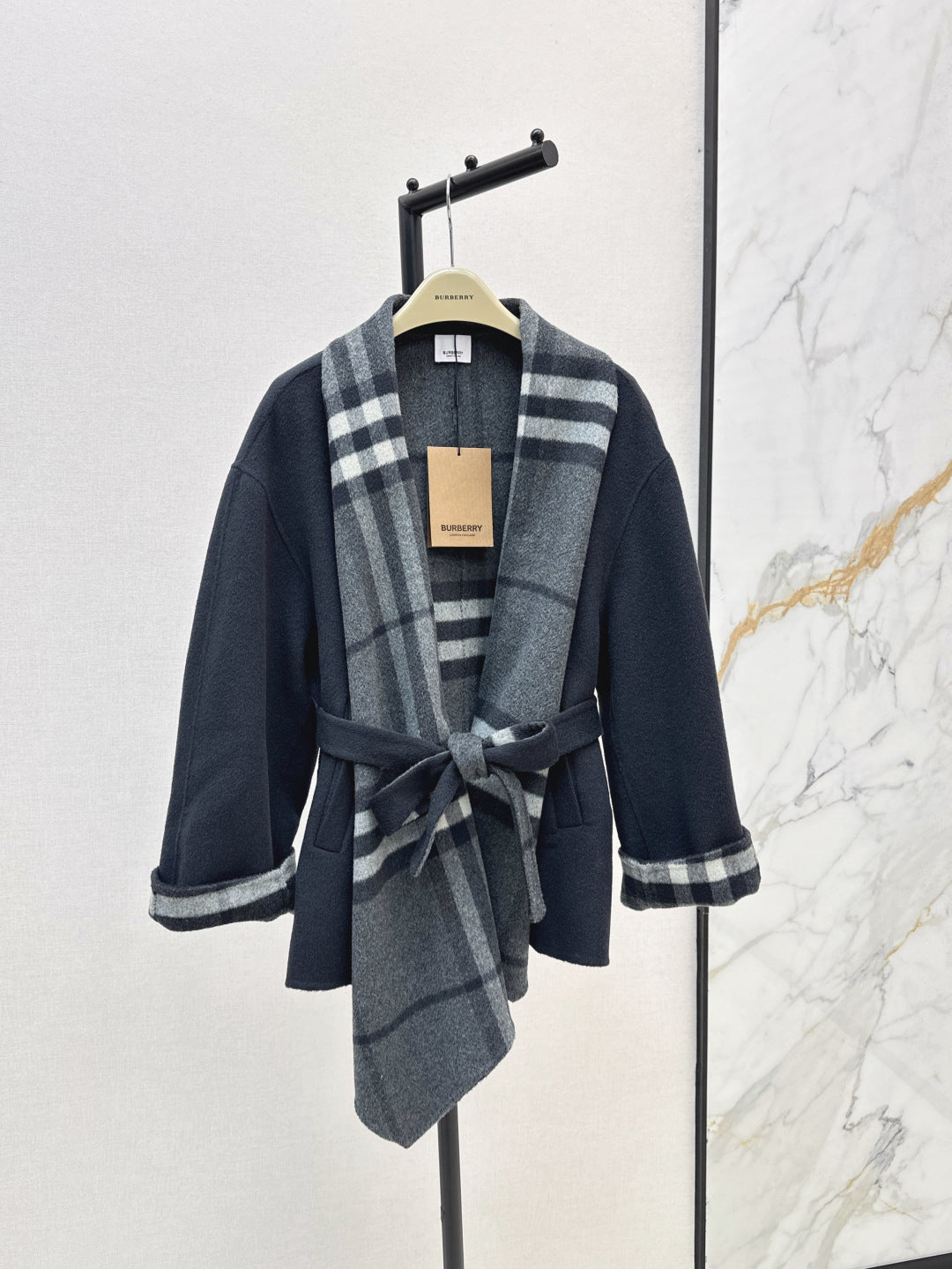 25fw reversible coat