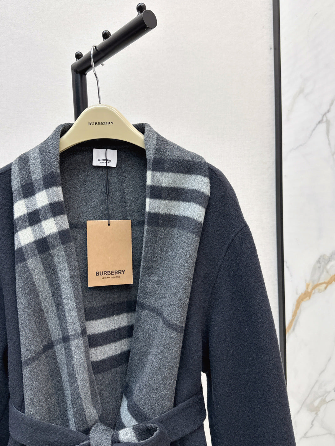 25fw reversible coat