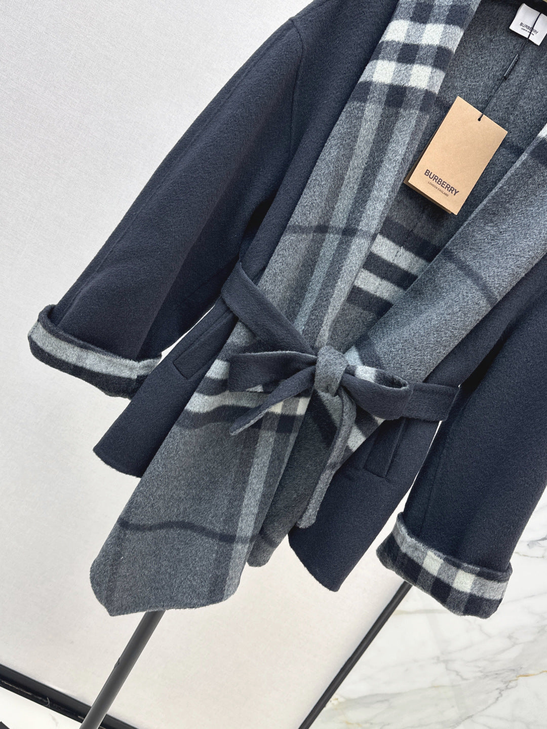 25fw reversible coat