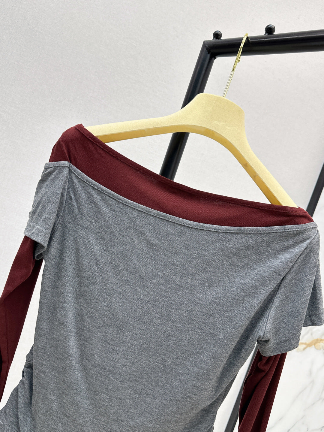 25fw off-shoulder shirt