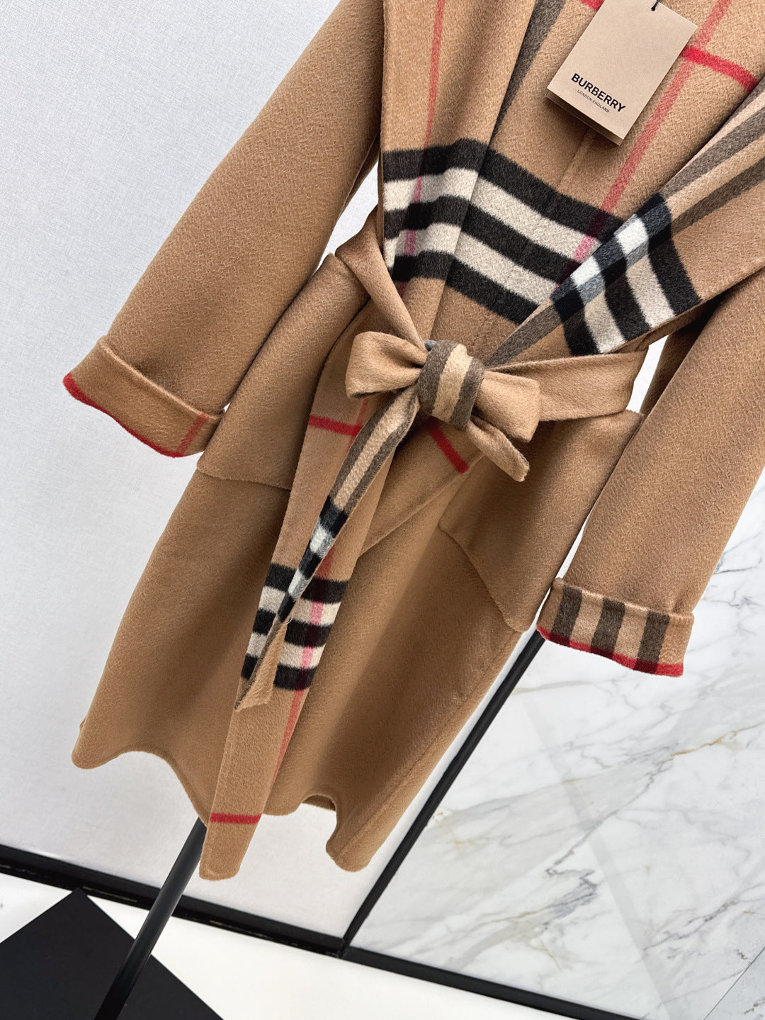 25fw reversible coat