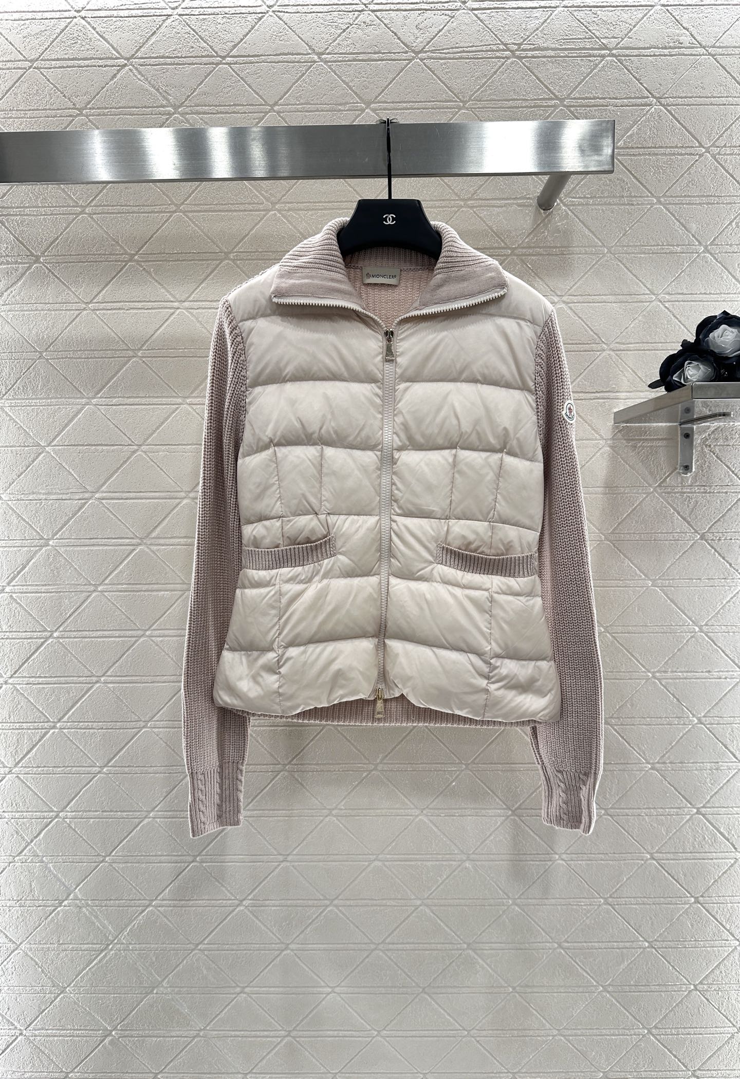 2025 New Arrival Zip-Up Down Jacket