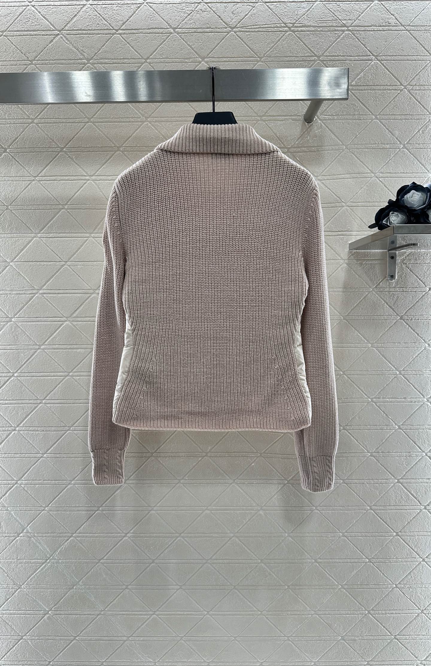 2025 New Arrival Zip-Up Down Jacket