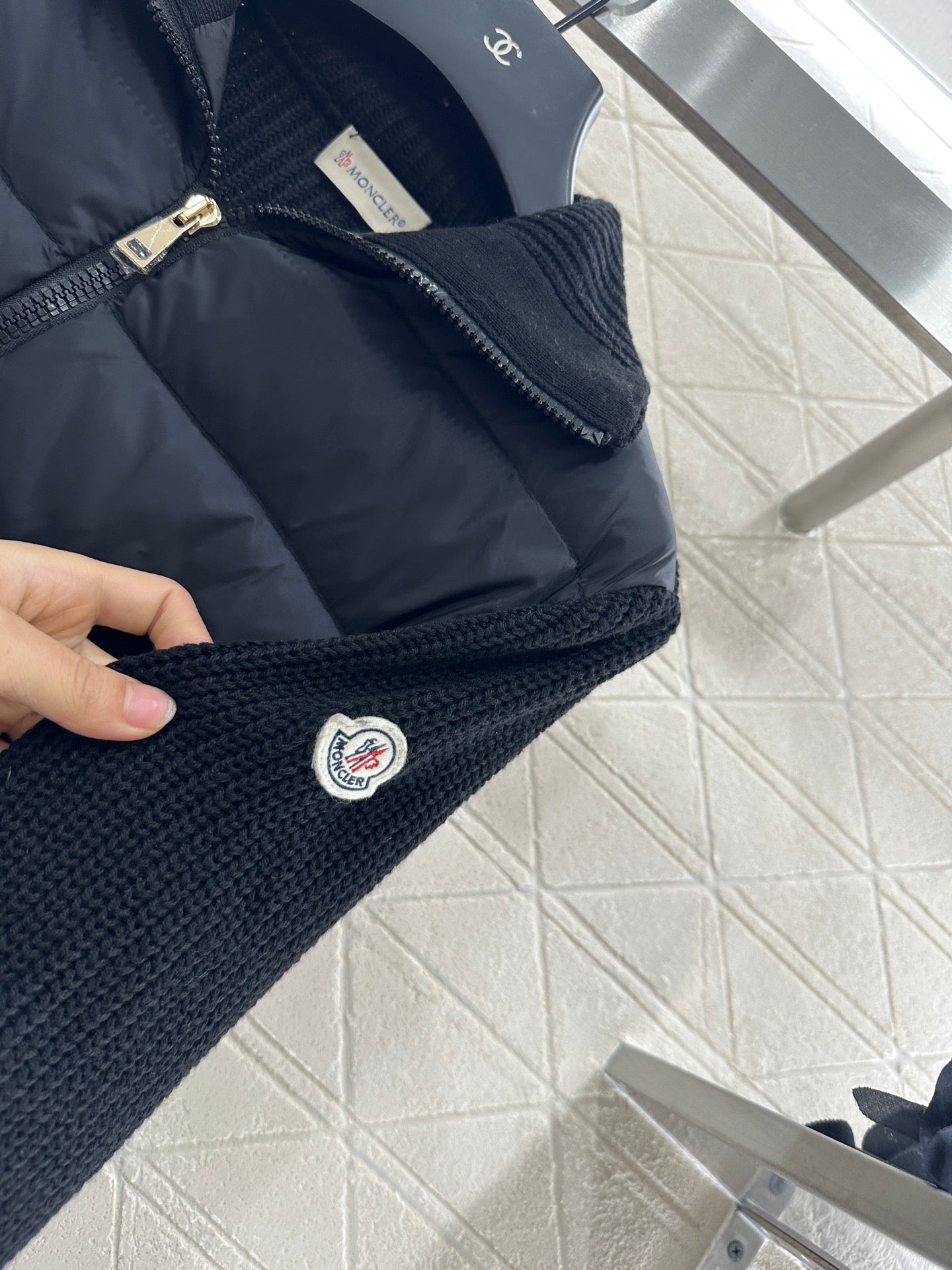 2025 New Arrival Zip-Up Down Jacket