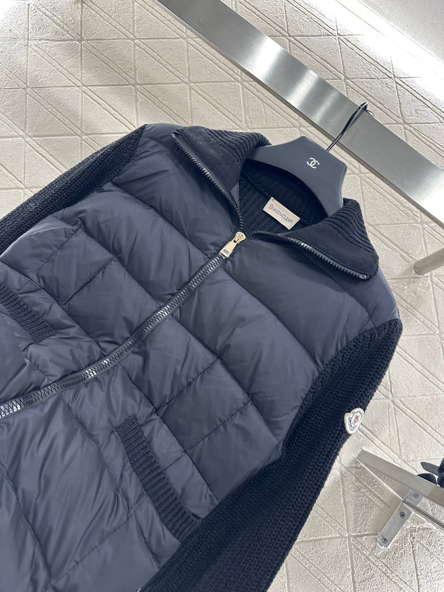 2025 New Arrival Zip-Up Down Jacket