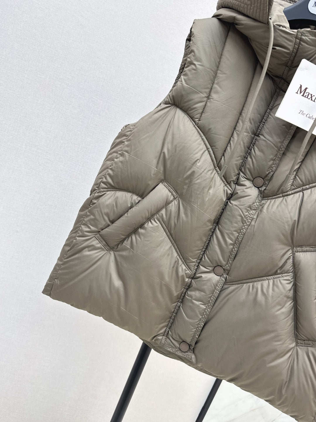 Max 25ss down vest