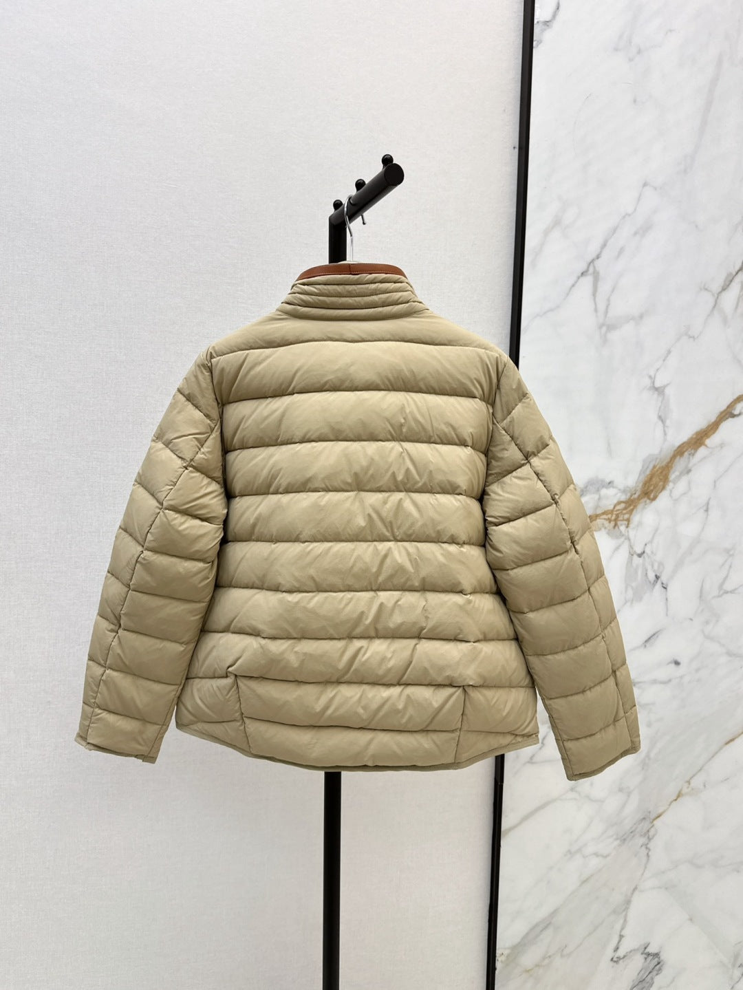 Bur 25fw down jacket