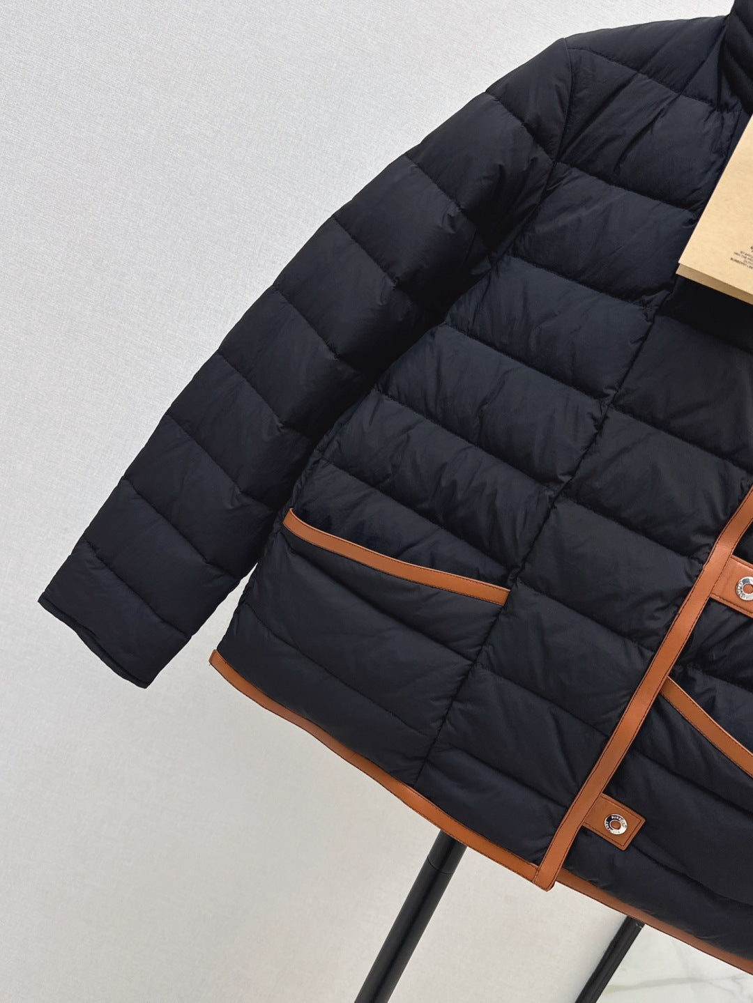 Bur 25fw down jacket