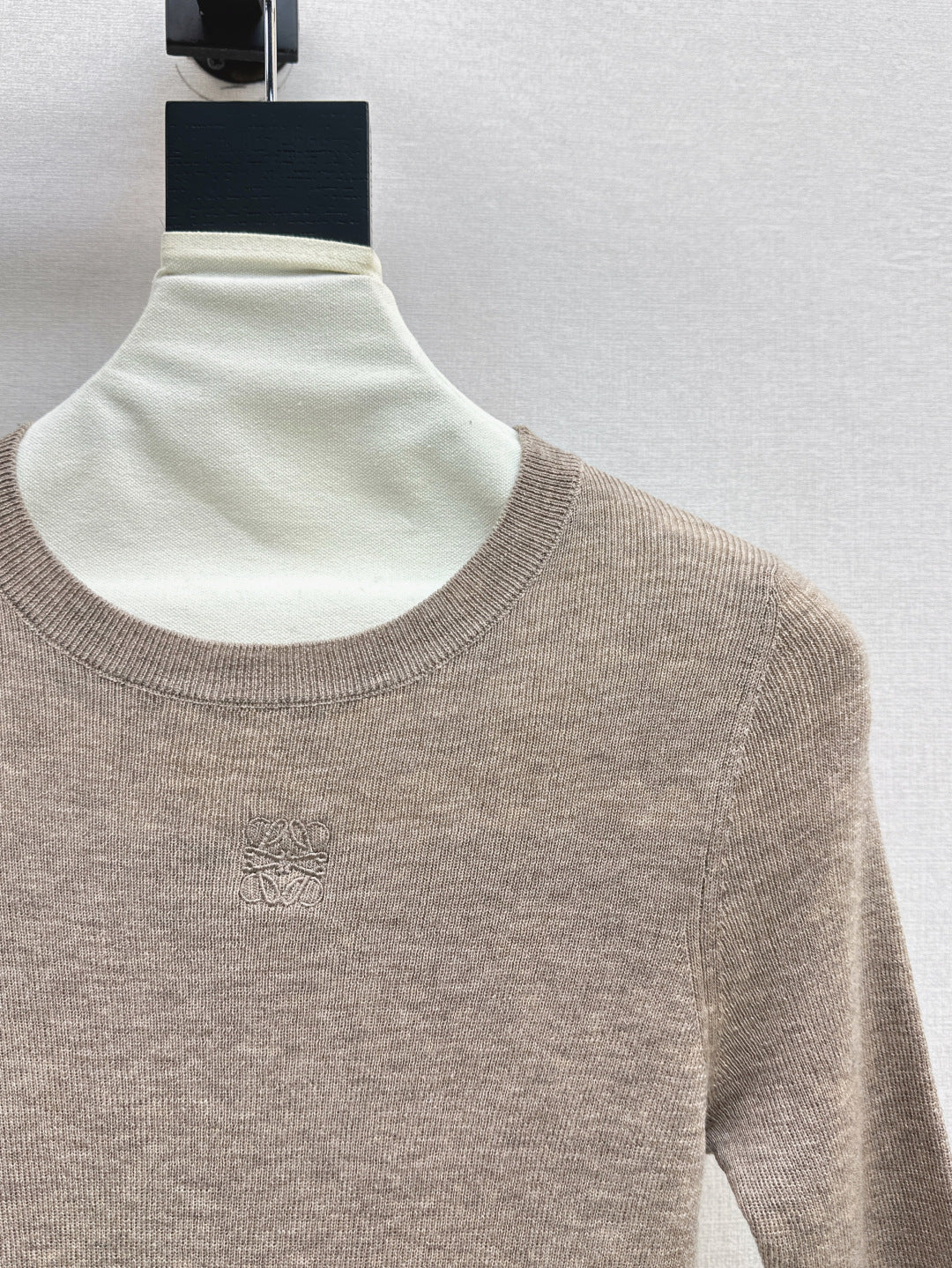 25fw knitted sweater