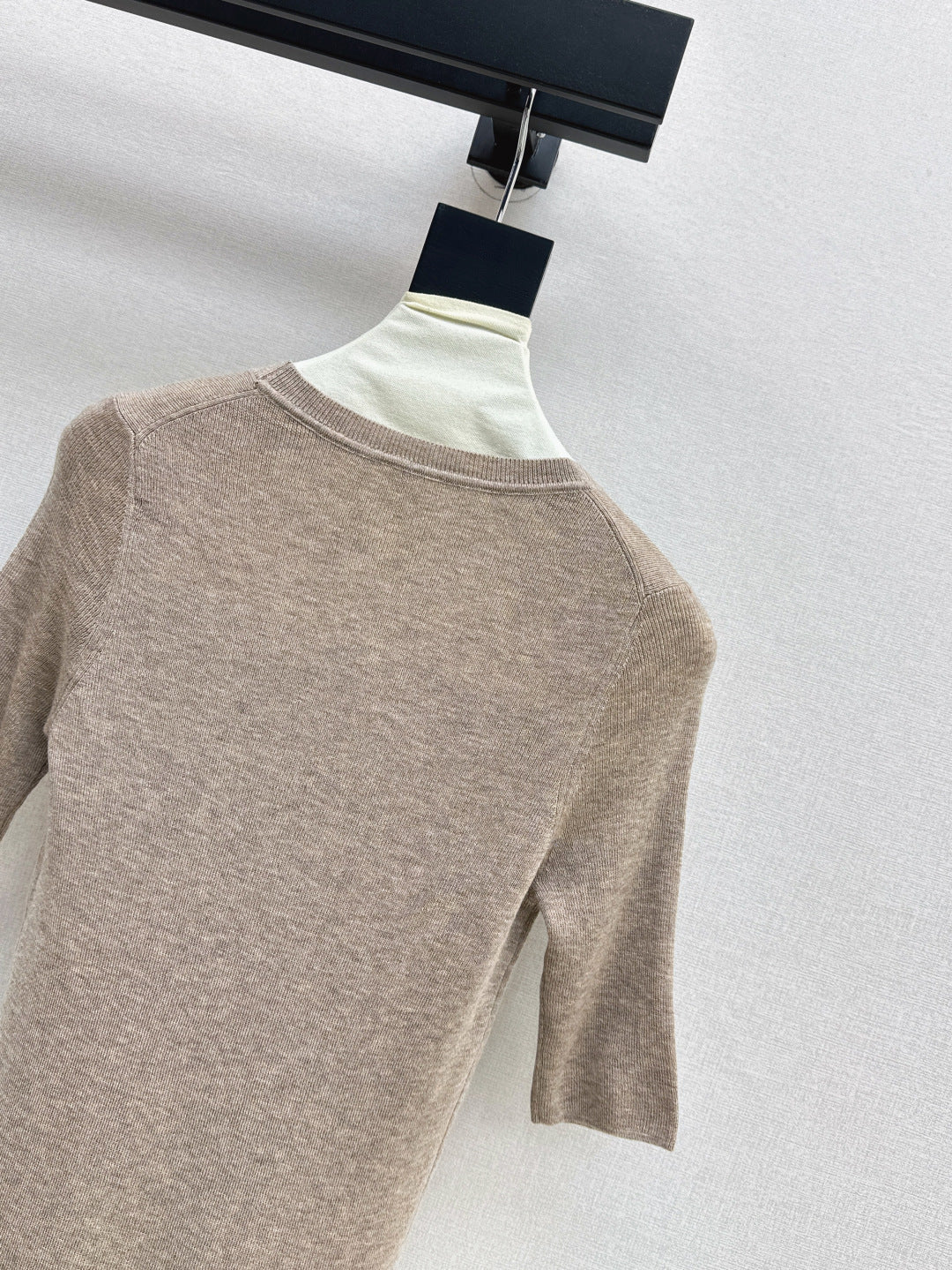 25fw knitted sweater